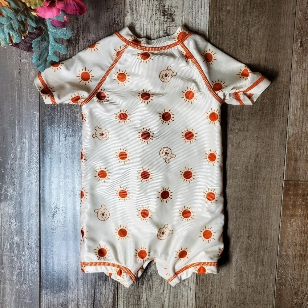 Disney Winnie the Pooh Baby Boys Infant Rash Guard Swimsuit Size 3/6 Months EUC